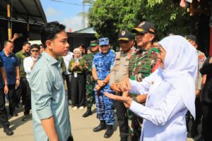 Dampingi Wapres RI Tanam Padi Dan Tinjau Pabrik Beras di Ngawi, Gubernur Khofifah Tunjukkan Keunggulan Produktivitas Padi Ngawi