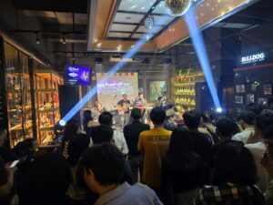 Jazz Night Penuh Warna di Artotel TS Suites Surabaya
