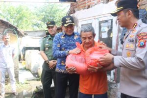 Peringati Hari Bhayangkara ke -78, Forkopimda Sidoarjo Sidak RTLH