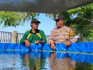 Polisi Sambangi P2B, Dukung Ketahanan Pangan di Desa Bakung Temenggungan Balongbendo