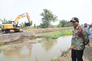 Sidoarjo Genjot Normalisasi Sungai di Musim Kemarau