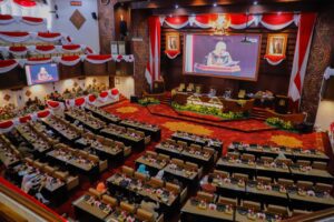 Raperda P-APBD 2025 Jatim, Fokus Mandatory Spending serta Dorong Kesejahteraan dan Kemandirian Ekonomi Masyarakat
