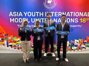 SMA Al Muslim Sidoarjo Kembali Kirim Delegasi ke AYIMUN 18 Malaysia