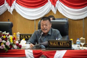 Rapat Paripurna DPRD Sidoarjo, Fraksi Gerindra Soroti Raperda Penyelenggaraan UKS Madrasah