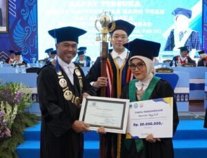 Kukuhkan Prof. Dr. Herin Setianingsih sebagai Guru Besar, UHT Perkuat Inovasi Kesehatan Maritim
