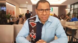 Wagub NTT Jhoni Asadoma: ” Jaga Alor sebagai Pulau Persaudaraan”