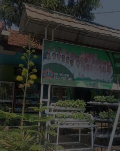 SDN Kedungturi Prepares for National Adiwiyata Award