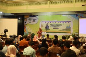 Bangun Bonding Orang Tua dan Anak, SD Al Muslim Jatim Undang Dosen Psikologi UNAIR