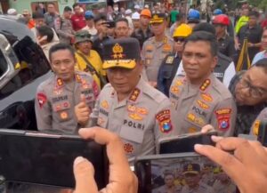 Gandeng Pakar dari ITS , Polda Jatim Fokus Evakuasi Korban Mushola Ambruk