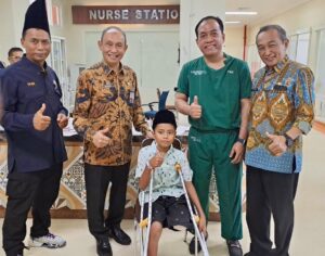 Haikal, Korban Musala Ambruk Ponpes Al Khoziny, Akhirnya Pulang dari RS Notopuro