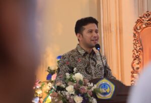 Dorong Transformasi Hijau dan Digital, Wagub Emil Dardak Buka Konferensi Internasional ICEBEMA 2025 di Unitomo Surabaya
