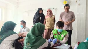 BSMI Sidoarjo Berikan Pemeriksaan Kesehatan Gratis untuk Santri Putri Ponpes Al Khoziny