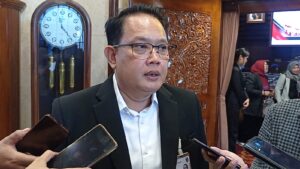 RAPBD Jatim 2026 Disepakati: Pendapatan Rp26,3 T, Belanja Rp27 T, Gunakan SILPA Rp911 M