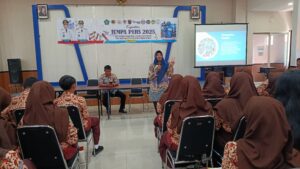 Gandeng AJS, Kominfo Sidoarjo Gelar Sosialisasi Tangkal Hoaks Bagi Pelajar SMKN 1 Buduran