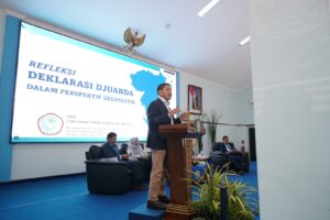Refleksi 68 Tahun Deklarasi Djuanda, UHT Surabaya Gelar Seminar Nasional Menegakkan Kedaulatan Hukum Laut Indonesia