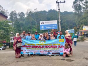 Sejenak Lepas dari Deadline, AJS Bangun Kebersamaan Bersama Keluarga
