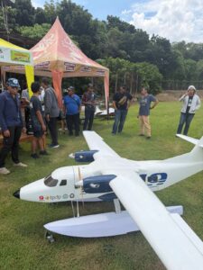 Inovasi Riset Kolaborasi UHT, BRIN dan UNDIP: Pesawat RC N219 Amfibi Jadi Magnet Pengunjung Aeromodeller Nasional