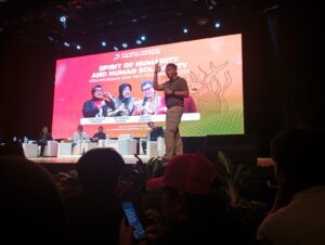 Rocky Gerung Ajak Generasi Muda Galang Human Solidarity
