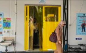 Kemenkes Telusuri Sumber Keracunan Massal, Dapur MBG Mojokerto Diperiksa Ketat