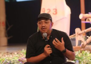 Wahli Jatim Sebut Khofifah Bagi Thumbler Belum Selesaikan Masalah