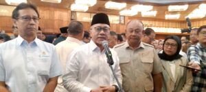 Rapat Koordinasi di Surabaya, Zulhas: Harga Bahan Pokok Jangan Sampai Naik!