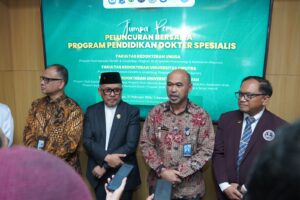 Fokus pada Terapi Hiperbarik dan Kemaritiman Universitas Hang Tuah Buka Lima PPDS