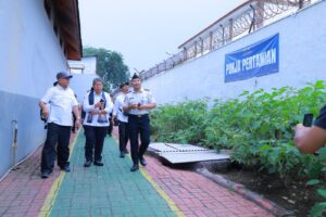 Komisi XIII DPR RI Tinjau Langsung Pelayanan Kunjungan dan Pembinaan di Lapas Sidoarjo