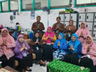 Tiap Kamis, SMP PGRI 1 Buduran Wajib Berbahasa Jawa