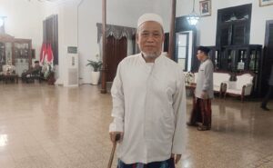 Kiai Mujib Apresiasi Kepedulian Wabup Sidoarjo Beri Kaki Palsu untuk Santri Korban Mushola Runtuh