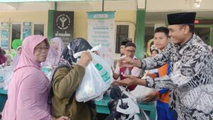 Baksos Ramadan Yayasan Al Muslim, 1.400 Bingkisan untuk Yatim dan Warga Duafa