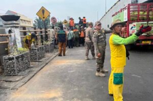 Jalan Raya Waru Sidoarjo Disulap Jadi Taman, Kawasan yang Dulu Kumuh Kini Lebih Rapi
