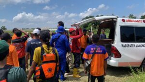 Pencarian Alzam Berakhir Pilu, Bocah 9 Tahun Ditemukan di Bengawan Solo