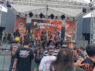 Rocker Legendaris Roy Jeconiah Meriahkan Anniversary HDSI ke-3 di Taman Budaya Jatim 