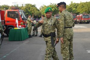 Hadiri Penyerahan 100 Damkar, Danrem 084/BJ Siap Lindungi Masyarakat  