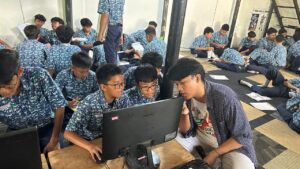 The Creative Expedition Behind the Series: SMP Al Muslim Jawa Timur Eksplorasi Animasi dan Dubbing di Mocca Studio