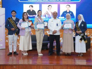 UHT Cetak Mahasiswa Berdaya Saing Lewat Seminar Personal Branding Nasional 2026