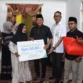 Pemkab Sidoarjo Serahkan Santunan ke Keluarga Korban Kecelakaan dan Kades Buncitan