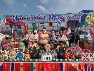 Semarak Festival Rujak Uleg 2026, Universitas Hang Tuah Tampil Memikat dan Raih Dua Penghargaan
