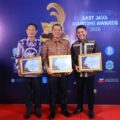 Pangkoarmada II Terima East Java Maritime Awards 2026