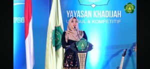 Senator RI Lia Istifhama Apresiasi Capaian Siswa di Wisuda SMP Khadijah Surabaya