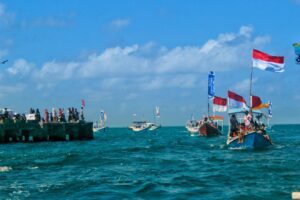 Di Antara Doa dan Gelombang: Kisah Nelayan Masalembu Menjaga Laut yang Kian Terluka