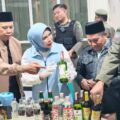 Razia Kawasan Tol HK Jabon, Wabup Sidoarjo Ciduk Dua Karaoke-Skrining HIV Puluhan LC