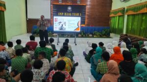 Polisi Masuk Sekolah, Siswa Baru SMP Hang Tuah 5 Diajak Tolak Bullying