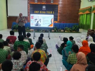 Polisi Masuk Sekolah, Siswa Baru SMP Hang Tuah 5 Diajak Tolak Bullying