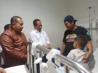 Balita Korban KMP Mutiara Sentosa II Mulai Pulih, KaBasarnas Tinjau Langsung di RS PHC
