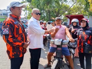Sambut HUT ke-81 RI, Pemuda Pancasila Sidoarjo Bagi-Bagi Voucher BBM Gratis di SPBU Tulangan