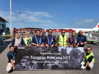 InJourney Airports Pasok 300 Kg Logistik Darurat Gempa NTT Lewat Bandara Juanda