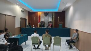 Razia Berujung Tipiring, Penjual Miras Ilegal di Sidoarjo Didenda