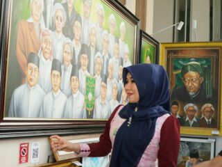 Menangkan Lelang Lukisan KH Hasyim Asy'ari, Ning Lia Borong Apresiasi di Muktamar NU
