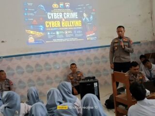 Cegah Bahaya Radikalisme dan Bullying, Sat Binmas Polresta Sidoarjo Gembleng Pelajar Sukodono